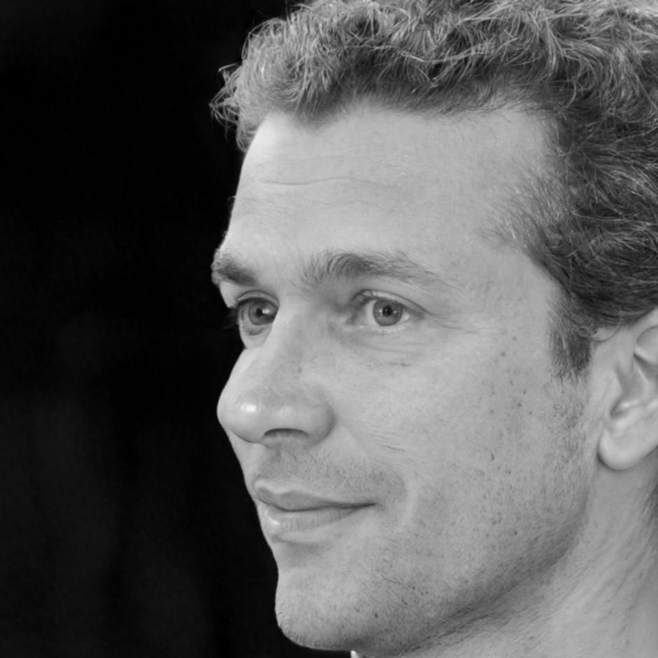 Portrait de Bastien Leclerc, formateur spécialiste des jeunes actifs