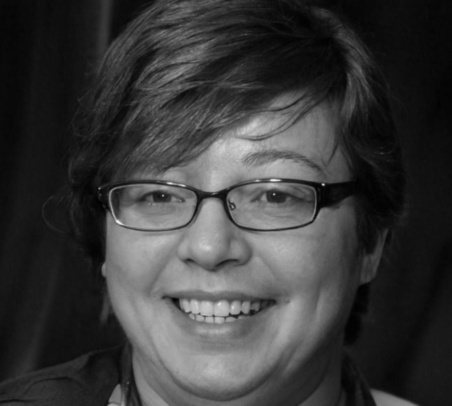 Portrait d'Armelle Petit, spécialiste épargne préventive